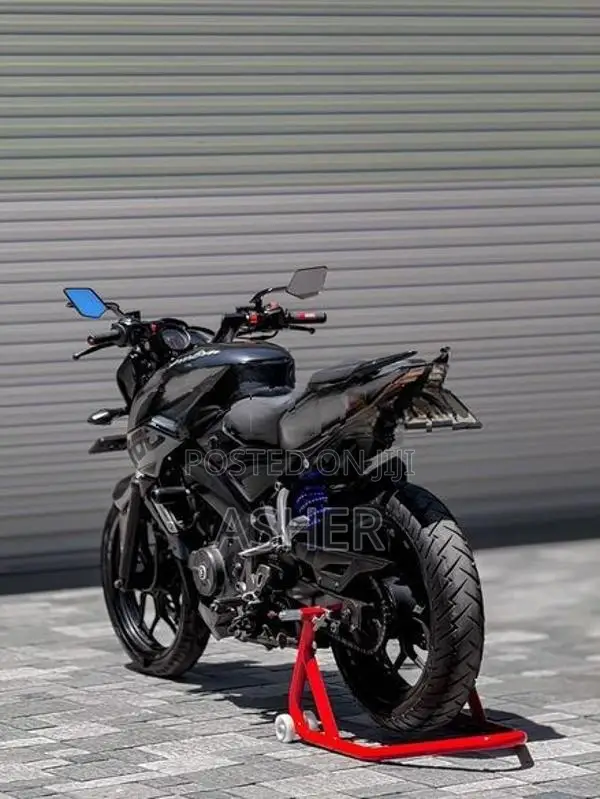 Bajaj Pulsar NS200 2018