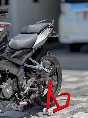 Bajaj Pulsar NS200 2018