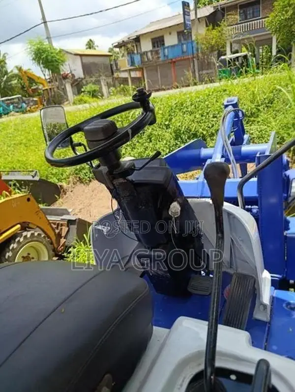 Mitsubishi WS 210 Wheel Loader