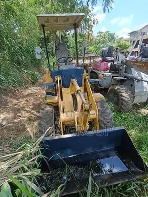 Komatsu WA 20 Wheel Loader