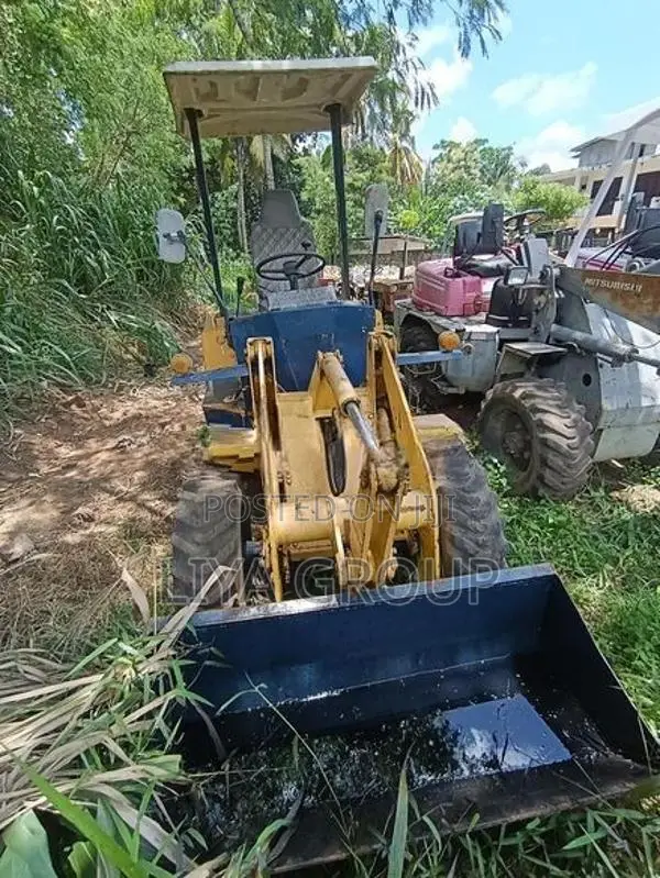 Komatsu WA 20 Wheel Loader