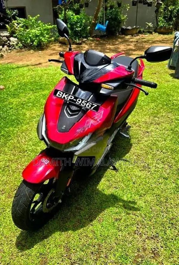 Hero XOOM 125R 2026