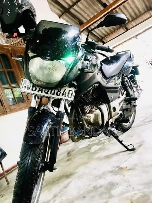 Bajaj Pulsar 150 BAQ 2014