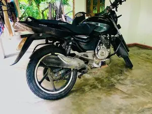 Bajaj Pulsar 150 BAQ 2014