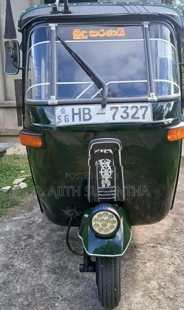Bajaj RE 2004