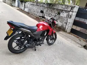 Honda Twister 2013