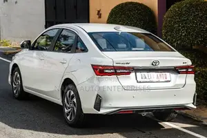 Toyota Yaris Ativ Premium Hybrid 1.5 L 2025