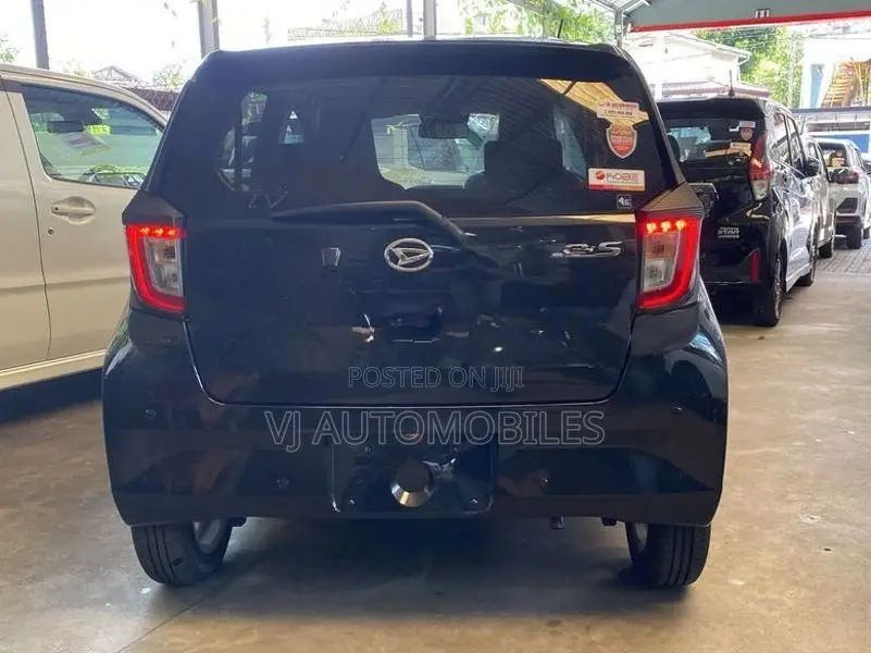 Daihatsu Mira G Grade 2025