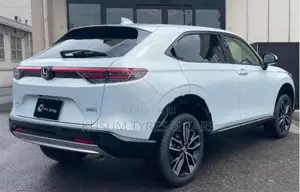 Honda Vezel Z Premium 10 SPEAKRS 2026