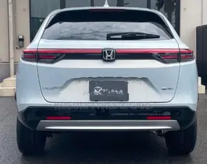 Honda Vezel Z Premium 10 SPEAKRS 2026