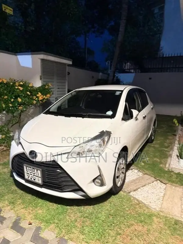 Toyota Vitz 2017