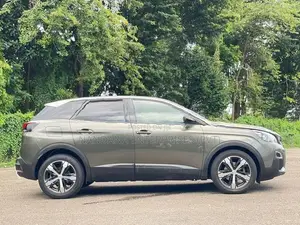 Peugeot 3008 Full Option Auto 2020