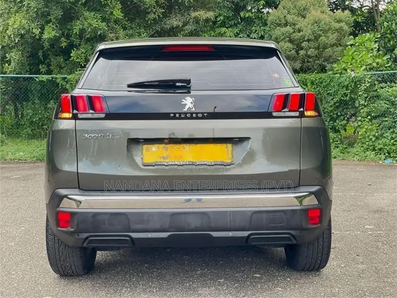 Peugeot 3008 Full Option Auto 2020