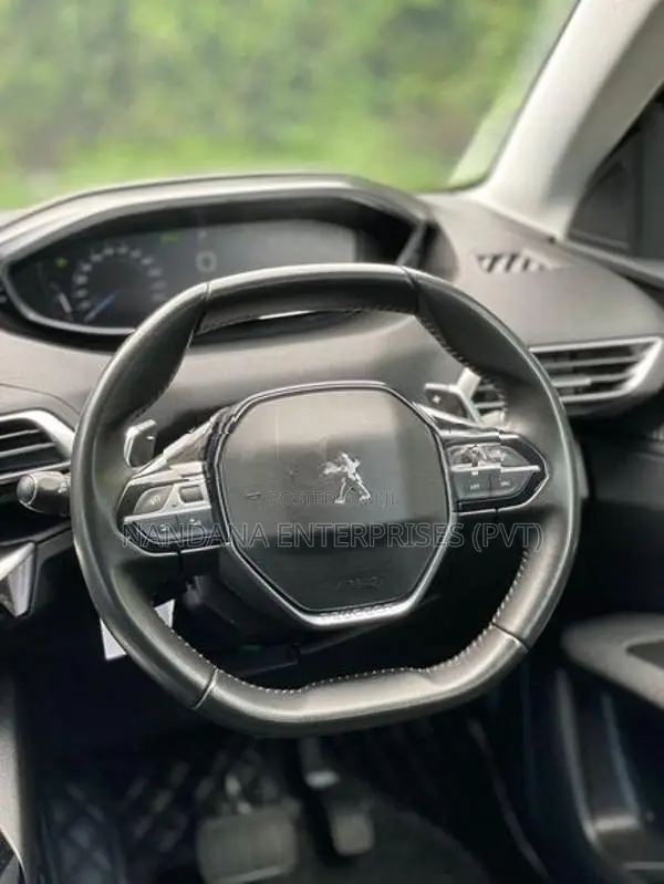 Peugeot 3008 Full Option Auto 2020