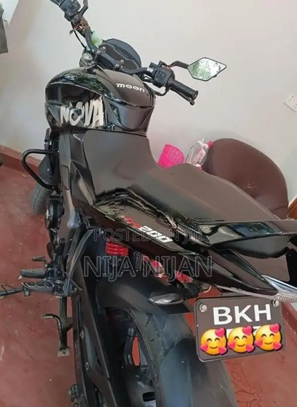 Bajaj Pulsar NS200 2025