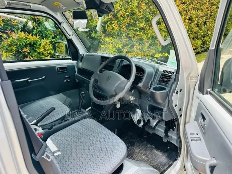 Suzuki Carry KC 2025