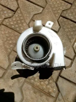 Toyota Denso Hybrid Battery Cooling Fan/Blower Motor
