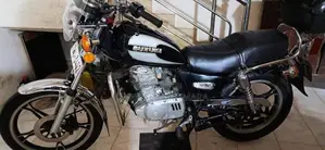 Suzuki GN 125 2008