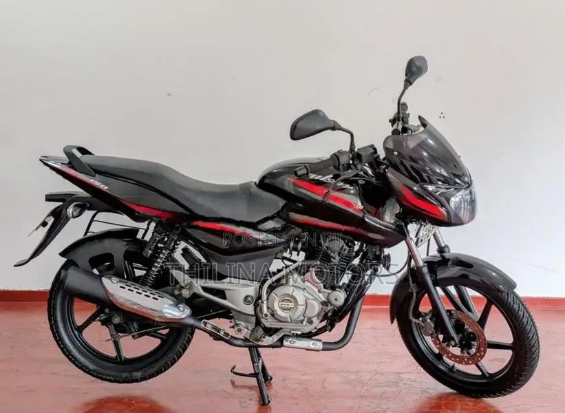 Bajaj Pulsar 150 2017