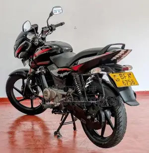 Bajaj Pulsar 150 2017