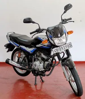 Bajaj CT100 2021