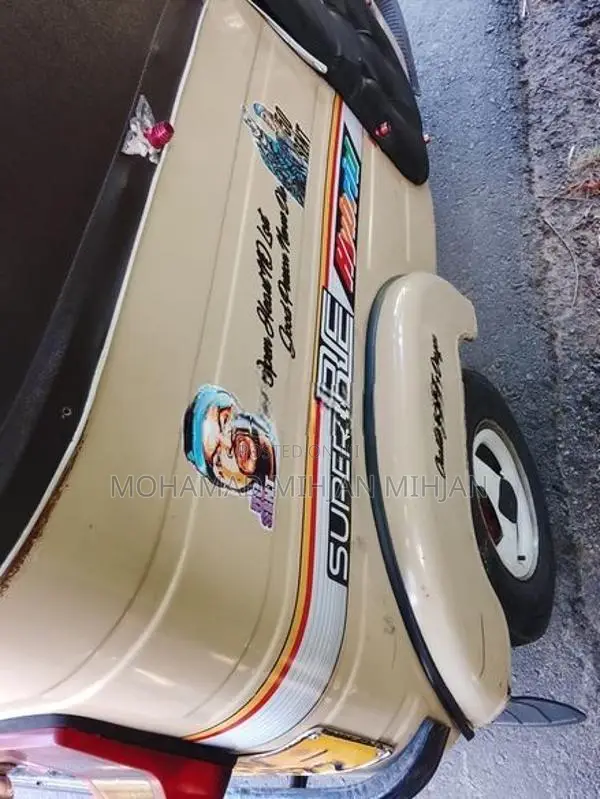 Bajaj RE 2003