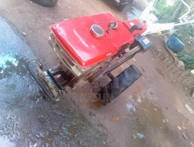 Kubota K75 2003 Tractor (Used)