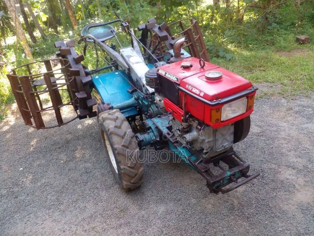 Kubota Vikyno RV1252 2013 Tractor (Used)