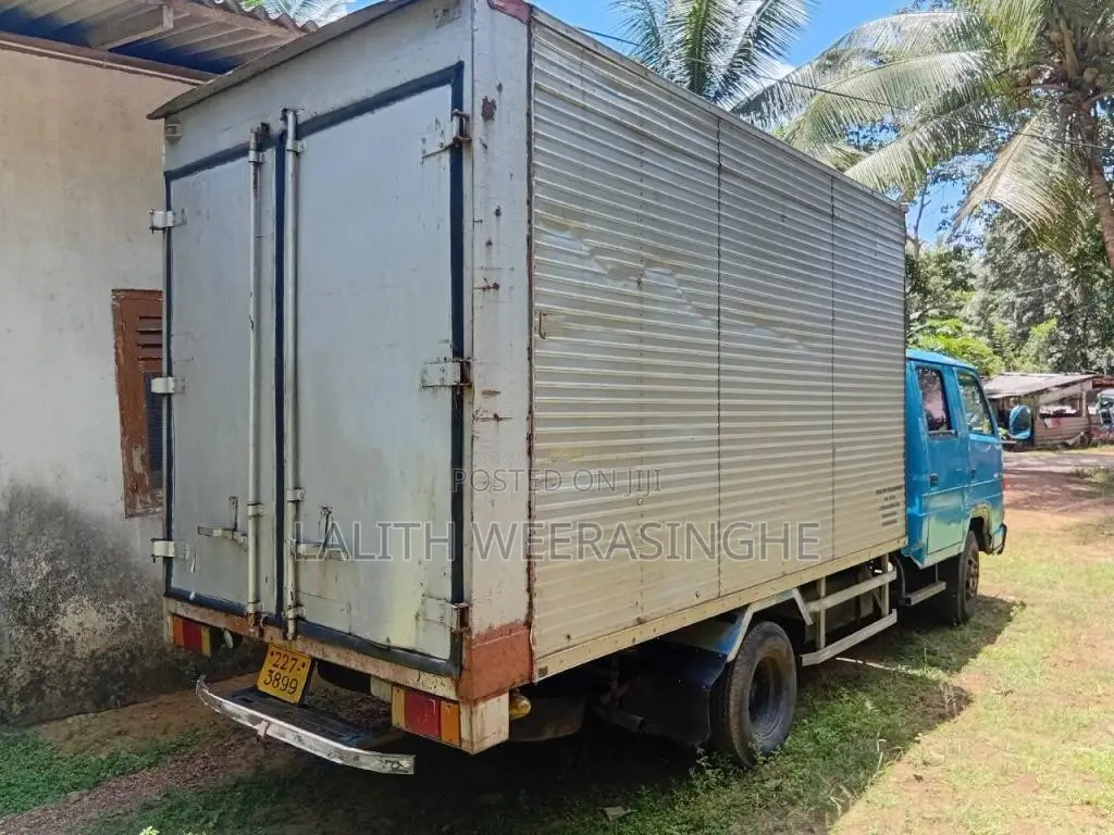 Isuzu CrewCab 1994 Crew Cab (Used)