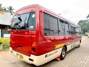 Mitsubishi Rosa 2015 Bus (Used)