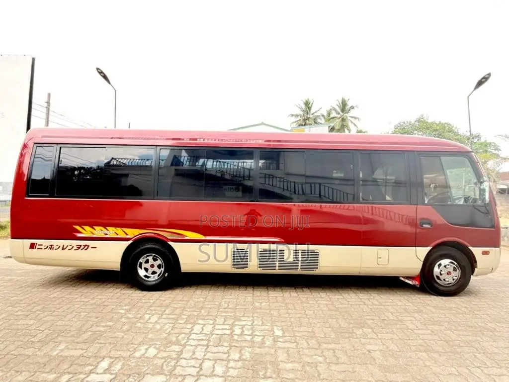 Mitsubishi Rosa 2015 Bus (Used)