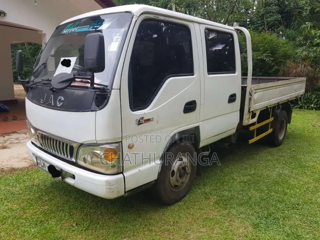 JAC 10.5 2016 Crew Cab (Used)