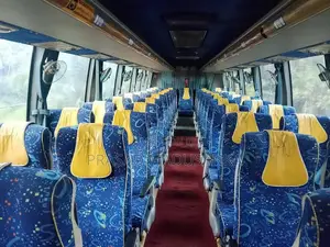 Ashok-Leyland 12 Mitar 2015 Bus (Used)