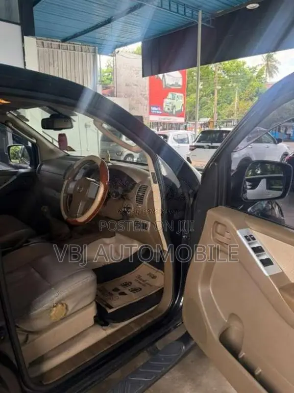 Nissan Navara 2007 Pickup (Used)