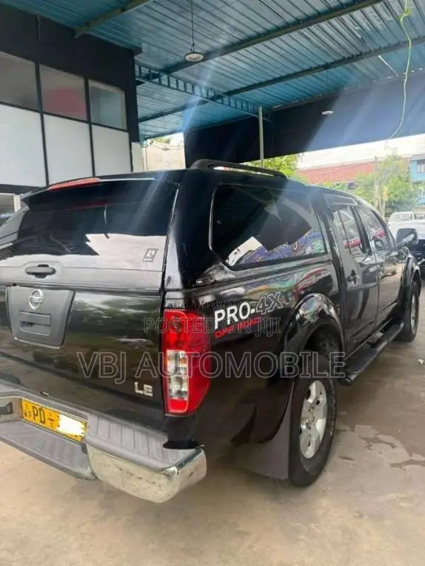 Nissan Navara 2007 Pickup (Used)
