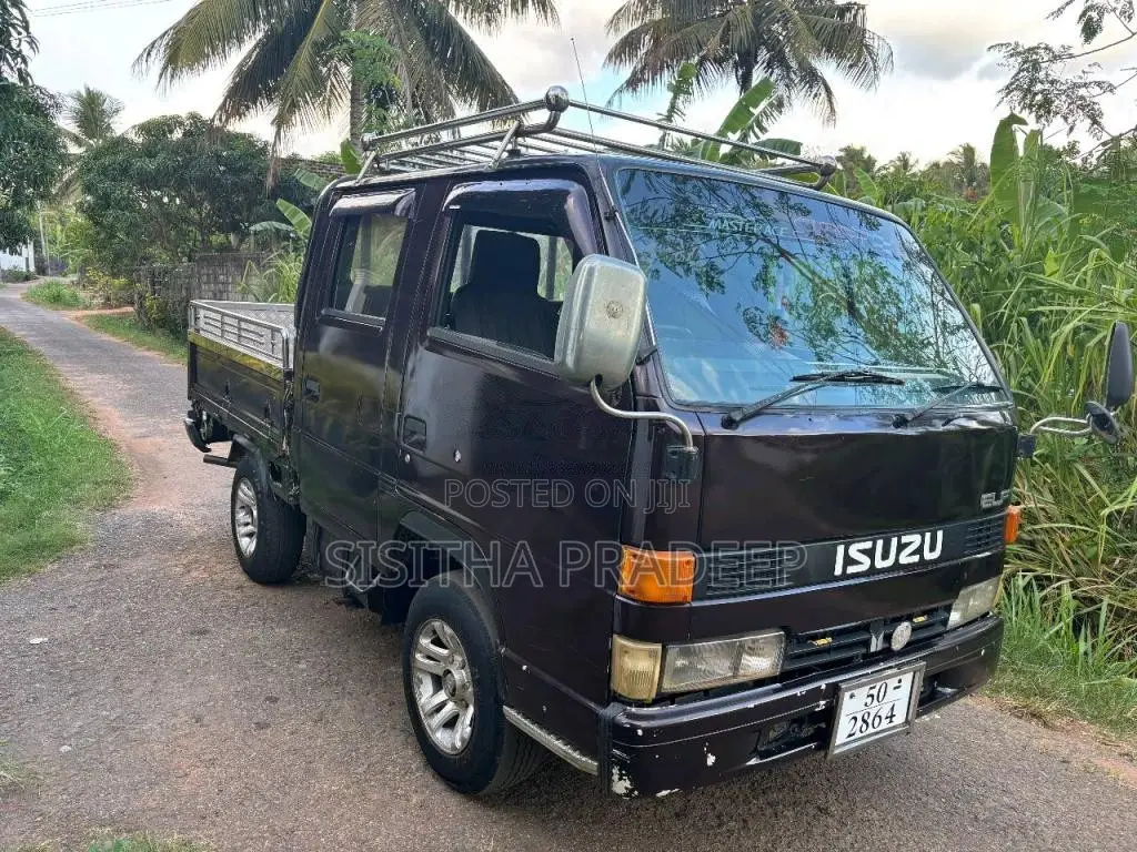 Isuzu CrewCab 1981 Crew Cab (Used)