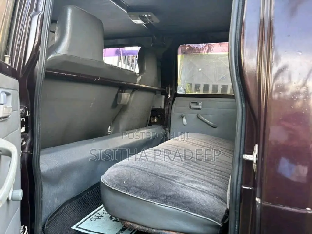 Isuzu CrewCab 1981 Crew Cab (Used)