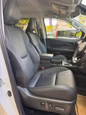 Toyota Hilux Travo Overland Plus 2025 Pickup (Used)