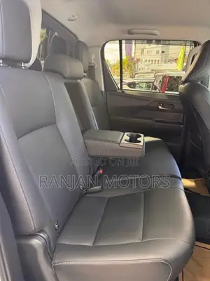 Toyota Hilux Travo Overland Plus 2025 Pickup (Used)