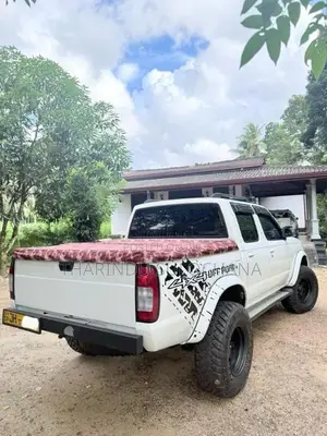 Nissan D22 2004 Pickup (Used)