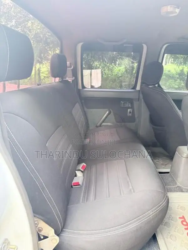 Nissan D22 2004 Pickup (Used)