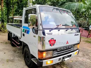 Mitsubishi Canter 1990 Lorry (Used)