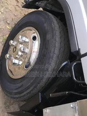 Isuzu Isuzu 2015 Lorry (Used)