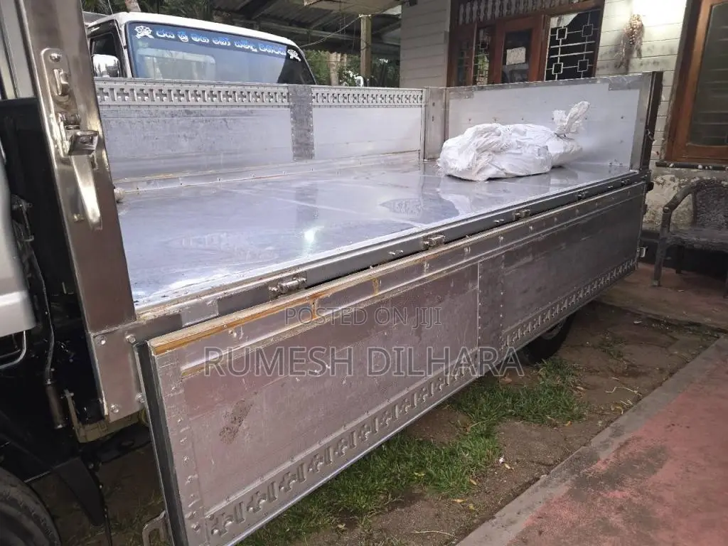 Isuzu Isuzu 2015 Lorry (Used)
