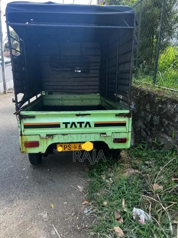 Tata Dimo Batta 2012 Lorry (Used)