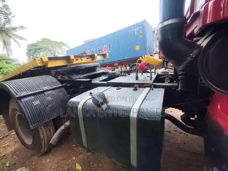 Tata Prime Movers 2017 Lorry (Used)