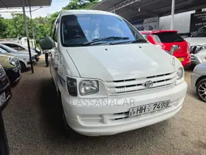 Toyota Noah Kr42 1999 Van (Used)