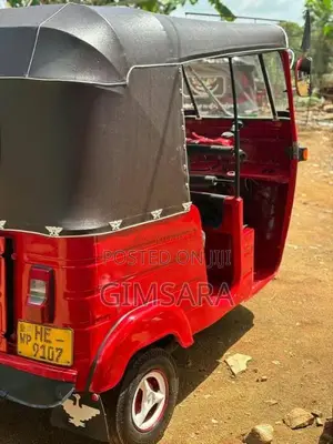 Bajaj RE 2004 Three Wheel (Used)