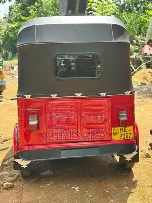 Bajaj RE 2004 Three Wheel (Used)