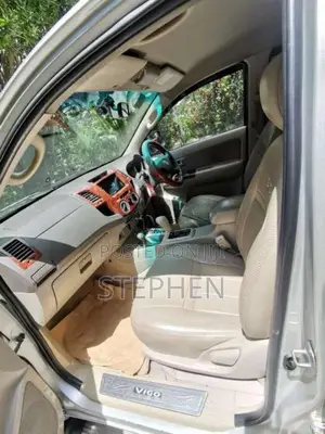 Toyota Hilux 2006 Pickup (Used)